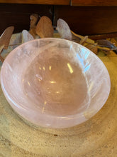Rose Quartz Bowl SKU 26498