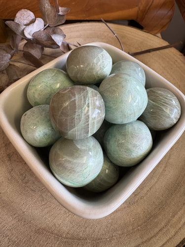 Garnierite Tumblestone SKU 24085