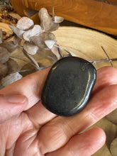 Shungite Smooth Stone 24037D
