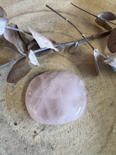 Rose Quartz Smooth Stone SKU 24275B