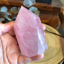 Rose Quartz Point SKU 22008