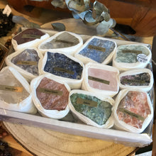 Boxed Mixed Rough Chunks SKU 23851