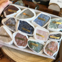 Boxed Mixed Rough Chunks SKU 23851