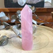Rose Quartz Point SKU 22009