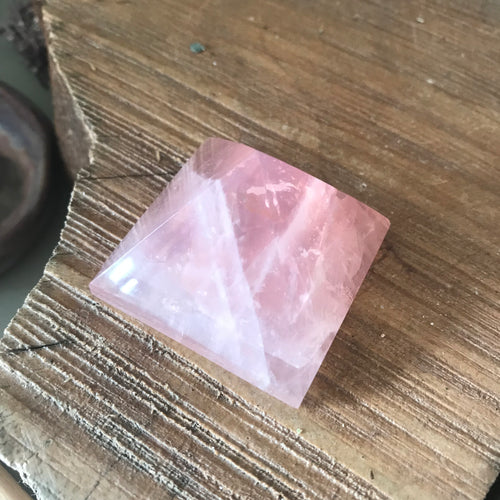 Rose Quartz Pyramid SKU 21604