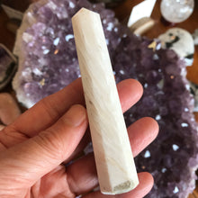 Scolecite Point SKU 21300