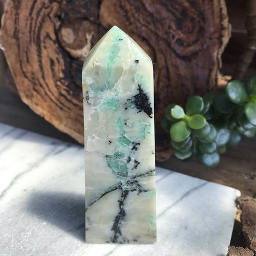 Emerald in Matrix Obelisk SKU 20024