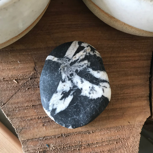 Chrysanthemum Stone SKU 20993F