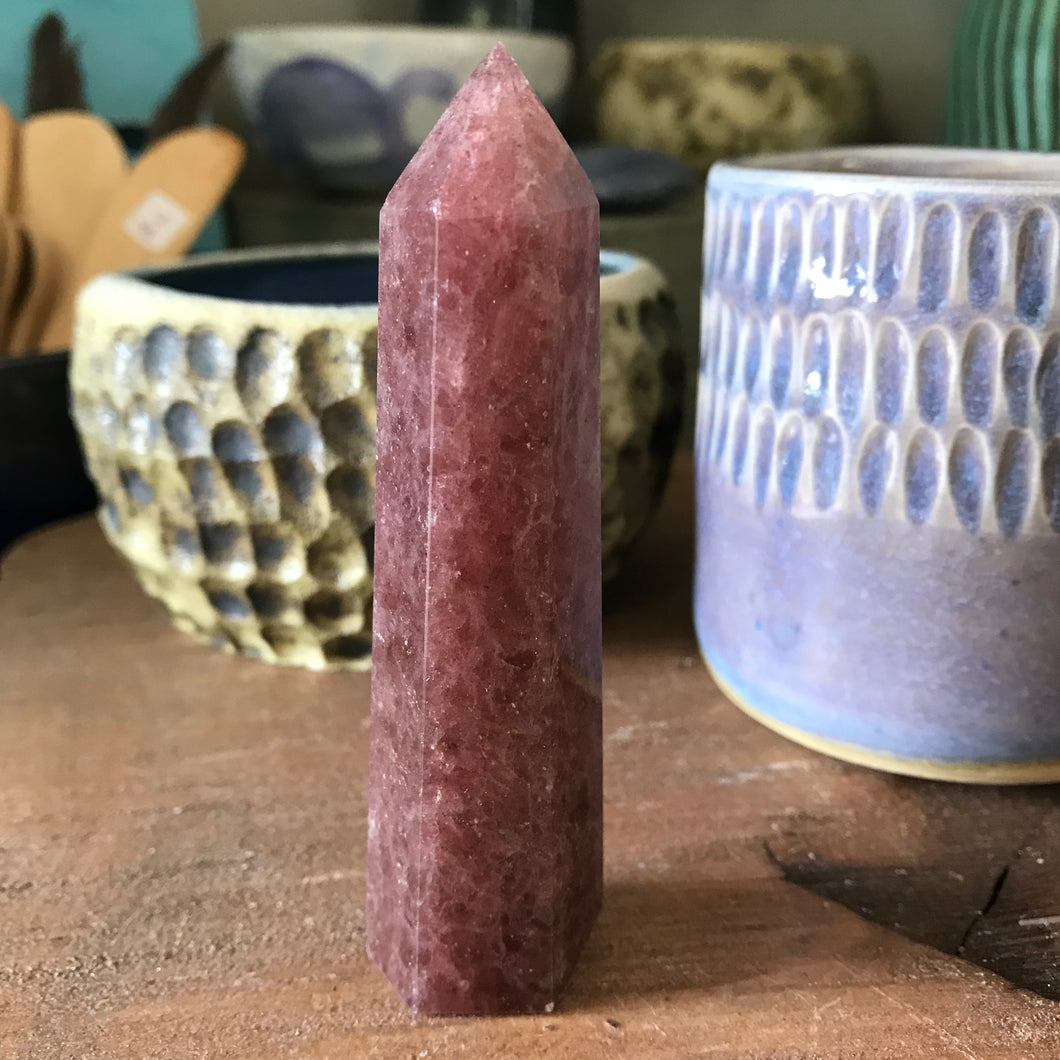 Strawberry Quartz Point SKU 21035
