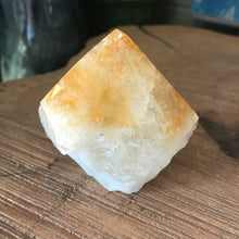 Citrine Base Cut Point SKU 21589