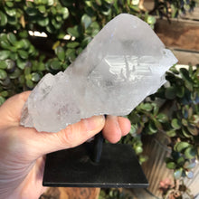 Quartz Cluster on Stand SKU 19108