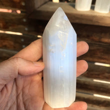 Selenite Point SKU 19117