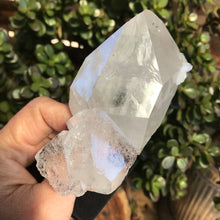Quartz Cluster on Stand SKU 19108