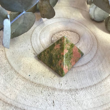 Unakite Pyramid SKU 13562